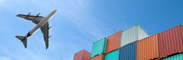 輸出入代行事業